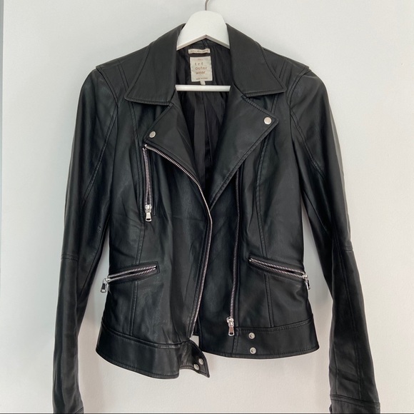 Zara faux leather jacket - Picture 1 of 10